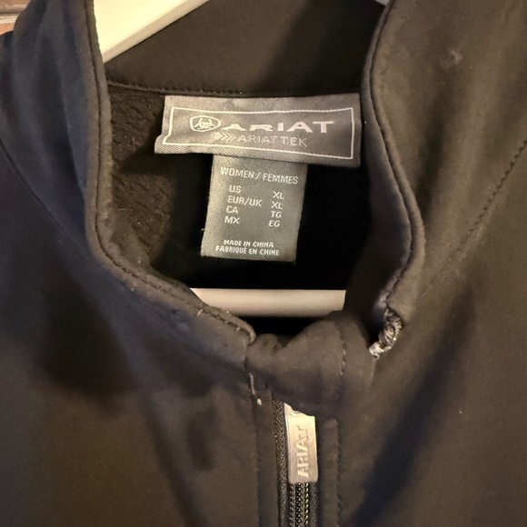 Ariat Shell Jacket - Picture 4 of 5